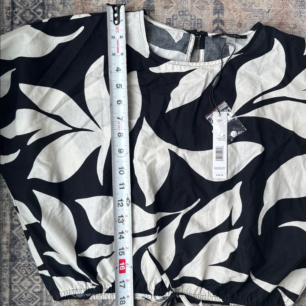 Tahari NWT Black White Floral Crop Blouse Drawstring Hem Cotton Top Size SP - Picture 14 of 14